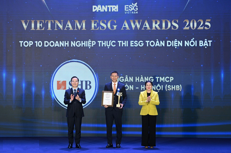 SHB được vinh danh TOP 10 Doanh nghiệp thực thi ESG toàn diện nổi bật ảnh 1