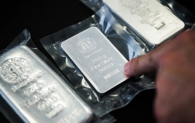 Liên tục phá kỷ lục trong năm 2025, giá vàng, bạc sẽ chinh phục đỉnh cao mới trong năm 2026? ảnh 2