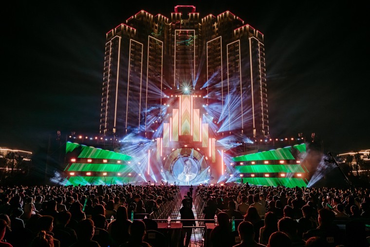 Chào năm mới giữa xanh tươi tại đại nhạc hội Countdown 2026 khắp ba miền của Ecopark ảnh 5