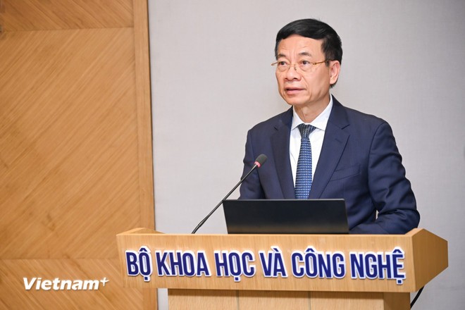 Đặt con người ở vị trí trung tâm trong quản trị Trí tuệ Nhân tạo ảnh 1