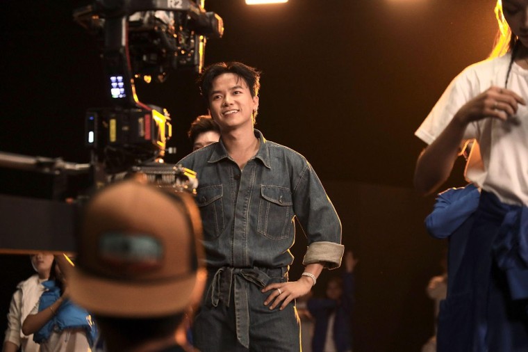 Khi thương hiệu để âm nhạc dẫn lối: Màn “Kết nối” đầy ấn tượng từ Bùi Công Nam và KienlongBank ảnh 4