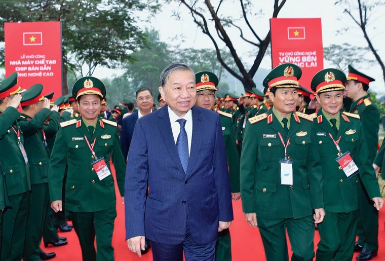 Viettel khởi công xây dựng nhà máy chế tạo chip bán dẫn đầu tiên tại Việt Nam ảnh 5