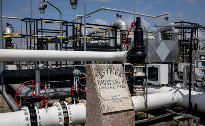 Nguy cơ "chiến tranh năng lượng" giữa Ukraine và hai thành viên EU ảnh 1