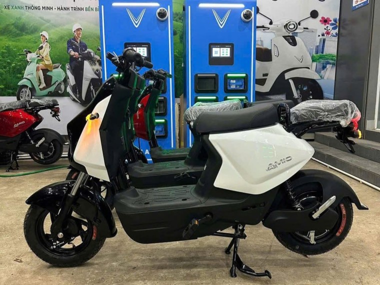 “Em út” Amio của gia đình xe máy điện VinFast: Ngoại hình cá tính, an toàn vượt trội ảnh 1