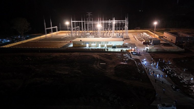 Từ công trường "3 không" đến dòng điện vượt biên giới: Cách Bầu Hiển làm nên kỳ tích Savan 1 trong 16 tháng ảnh 6