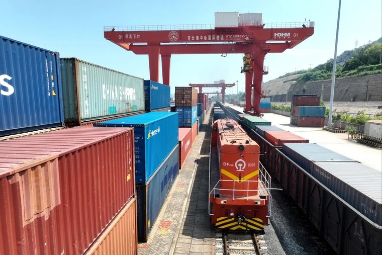 Eo biển Hormuz bị tắc nghẽn, liệu "Hành lang Trung tâm" có thể thay thế? ảnh 1