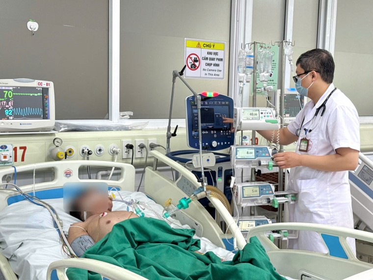 Ghi nhận nhiều người cúm B biến chứng nặng nhập viện ảnh 1