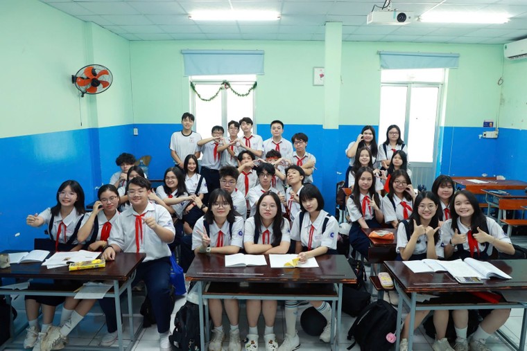 Tuyển sinh lớp 10 TP Hồ Chí Minh: Tăng chỉ tiêu để giữ vững mục tiêu an sinh giáo dục ảnh 1
