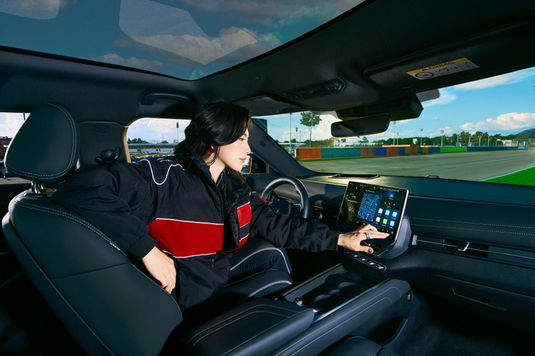 Phân khúc C-SUV: Chọn mẫu xe nào thỏa mãn được cả phần “đẹp” và phần “mạnh”? ảnh 2