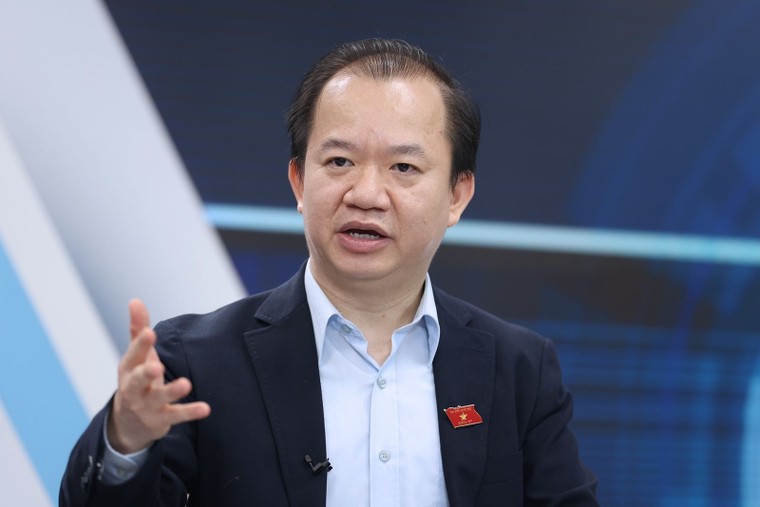Tư tưởng của Chủ tịch Hồ Chí Minh là ngọn đuốc soi đường cho chúng ta đi ảnh 3