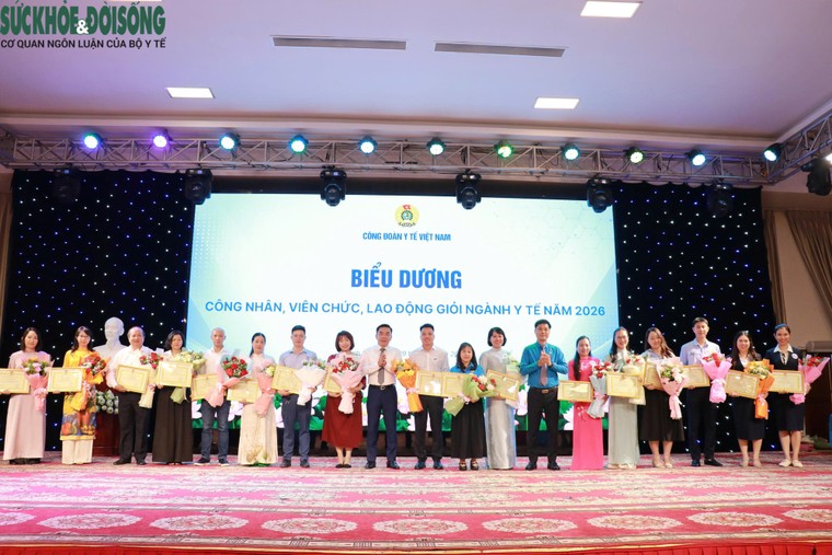 Tôn vinh những điển hình tiêu biểu của ngành Y tế năm 2026 ảnh 4