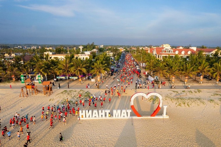 Ngày hội chạy bộ cộng đồng “Tam Thanh cùng AIA chào ngày mới 2026” ảnh 4
