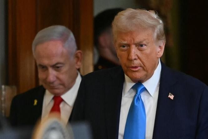 Thời gian đang cạn dần, Tổng thống Trump tìm lối thoát khỏi cuộc chiến Iran? ảnh 1