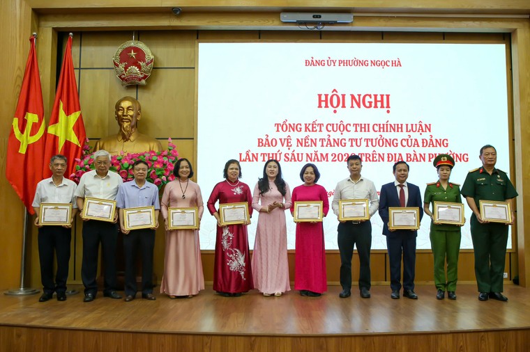Chi bộ Khối Văn phòng Liên hiệp các Hội UNESCO Việt Nam có tác phẩm đạt giải A Cuộc thi chính luận về bảo vệ nền tảng tư tưởng của Đảng ảnh 3