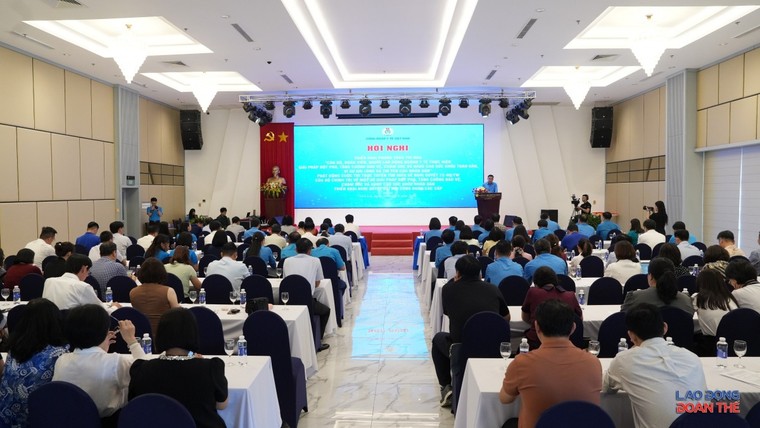 Công đoàn Y tế Việt Nam phát động phong trào thi đua và cuộc thi tìm hiểu Nghị quyết số 72-NQ/TW ảnh 1