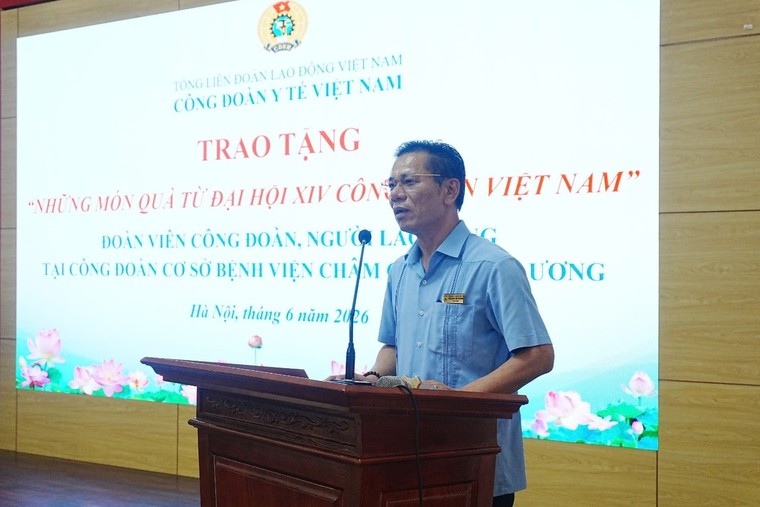Công đoàn Y tế Việt Nam trao "Những món quà từ Đại hội XIV Công Đoàn Việt Nam" đến đoàn viên khó khăn, mắc bệnh hiểm nghèo ảnh 5