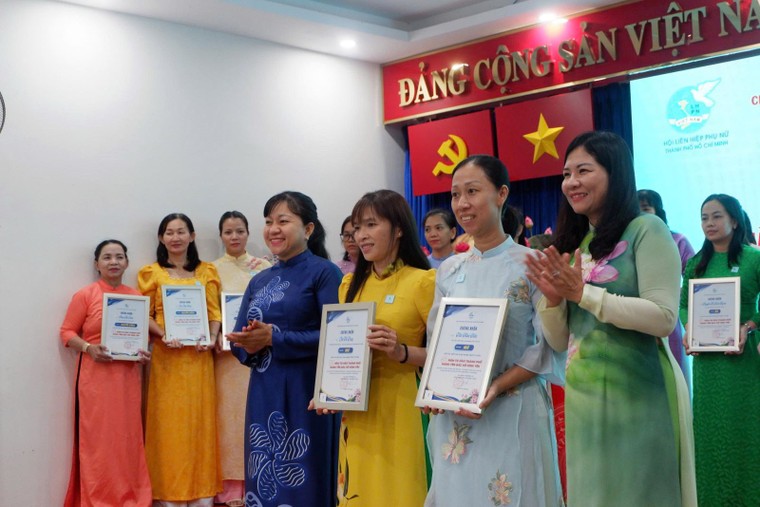 Nhiều hoạt động Kỷ niệm 50 năm thành phố Sài Gòn - Gia Định vinh dự mang tên Bác ảnh 1