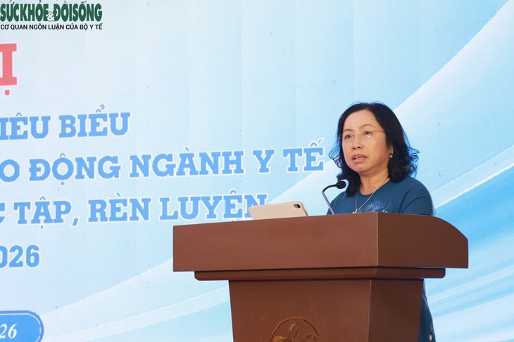 Biểu dương 106 gia đình tiêu biểu và 69 học sinh xuất sắc ngành Y tế ảnh 4