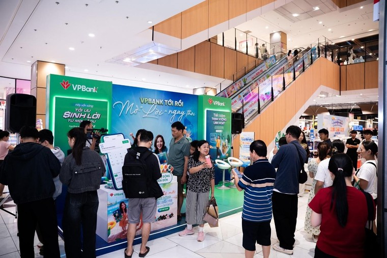 VPBank tới rồi, mở "lời" ngay thôi: Thương hiệu hiện diện trong nhịp sống địa phương ảnh 3