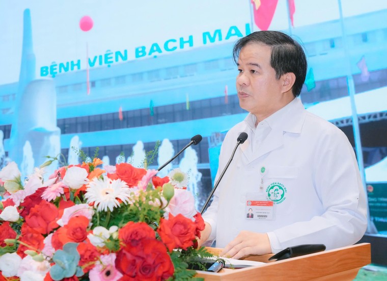 Chủ tịch Tổng Liên đoàn Lao động Việt Nam: Chăm lo thiết thực để người lao động ngành y yên tâm gắn bó với đơn vị ảnh 2