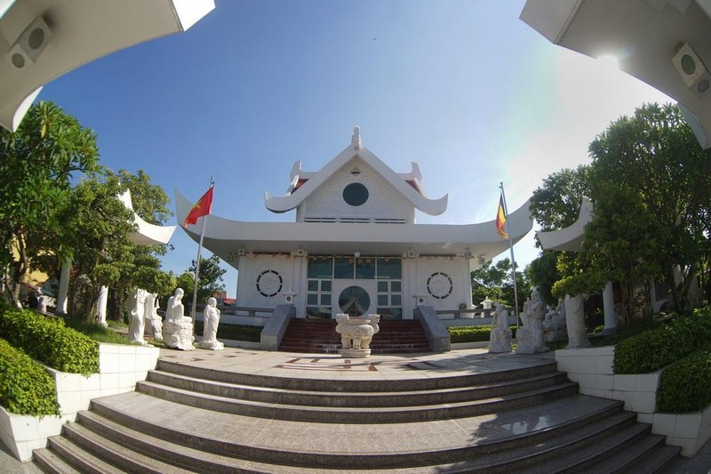 Tư tưởng chủ đạo trong kiến trúc của chùa Vĩnh Phước là sự hòa hợp Thiên, Địa, Nhân theo quan niệm Á Đông.