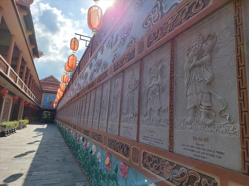 Chùa Nam Sơn Đà Nẵng: Tiên cảnh giữa chốn phồn hoa ảnh 9