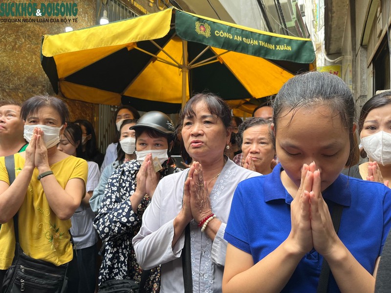 Hà Nội đồng loạt tổ chức Lễ cầu siêu cho các nạn nhân trong vụ cháy chung cư mini ảnh 3