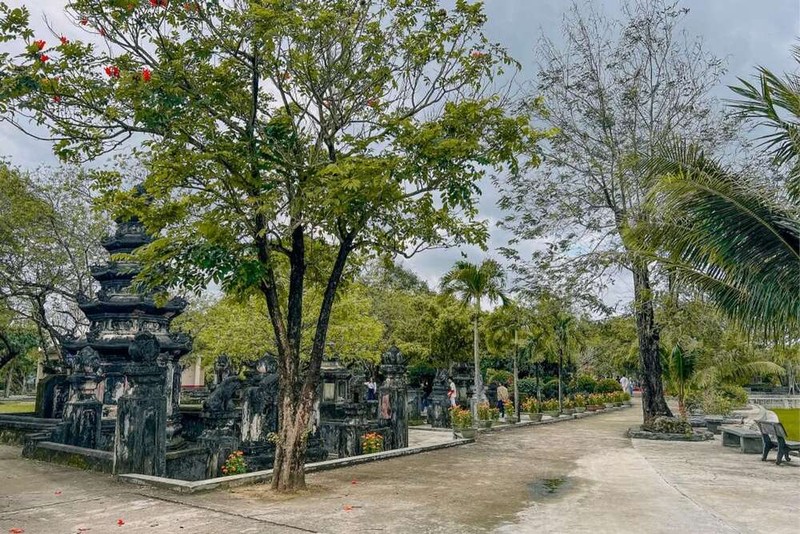 Chùa Thập Tháp: Ngôi chùa trăm tuổi ở 'xứ Nẫu' ảnh 4