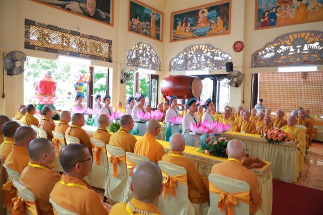 Lễ dâng y ca-sa và tưởng niệm Đại tường Ni trưởng Thích nữ Như Giác, viện chủ Quan Âm tu viện ảnh 3