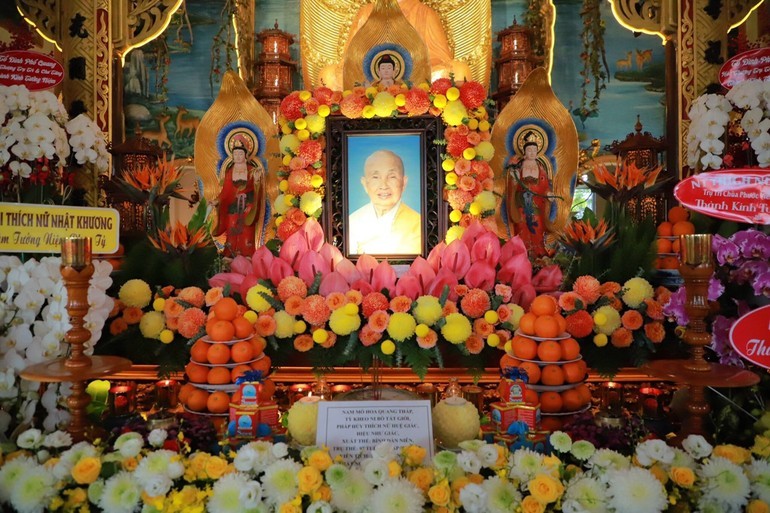 Lễ dâng y ca-sa và tưởng niệm Đại tường Ni trưởng Thích nữ Như Giác, viện chủ Quan Âm tu viện ảnh 1