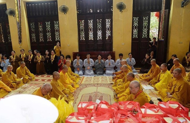 Hà Nội: Trường hạ tùng lâm Quán Sứ tác pháp Tự tứ, kết thúc khóa An cư kiết hạ ảnh 4
