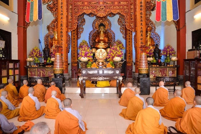 Chùa Pháp Hoa: Ngôi cổ tự 100 tuổi giữa Sài Gòn hoa lệ ảnh 3