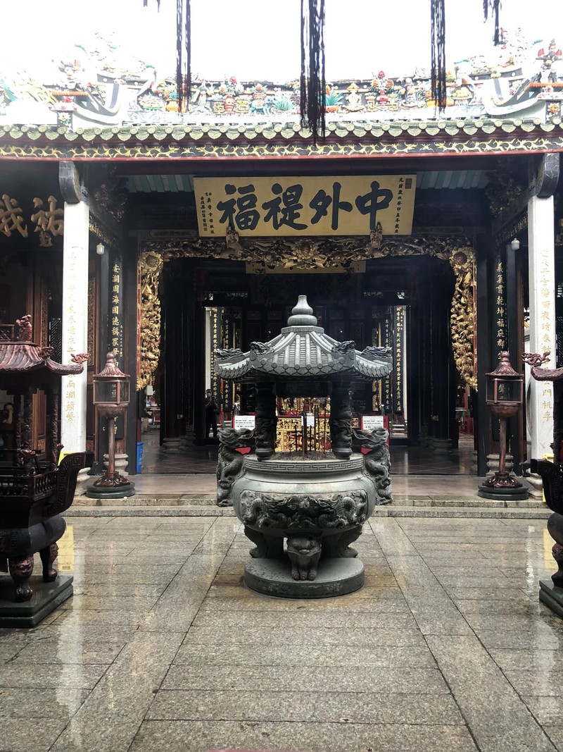 Chiêm ngưỡng ngôi cổ tự lâu đời nhất của người Hoa ở TPHCM ảnh 3