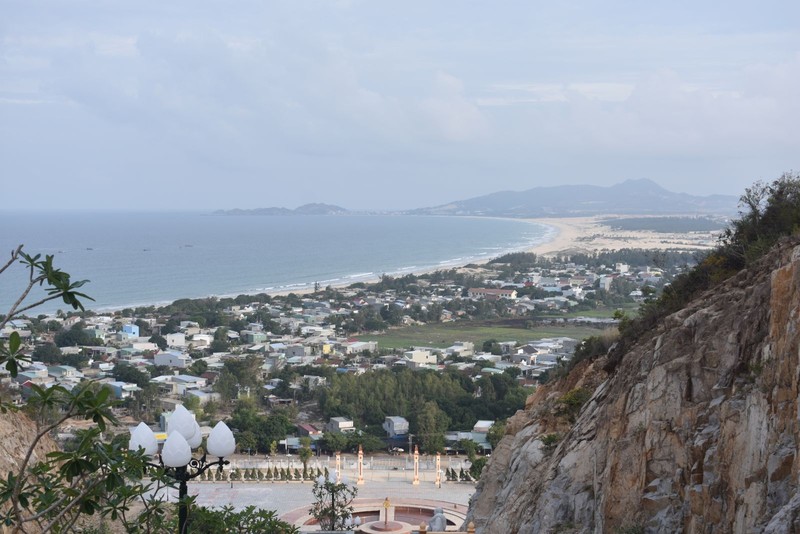 Linh Phong Thiền Tự : Ngôi cổ tự có tượng Phật ngồi cao nhất Đông Nam Á ảnh 2