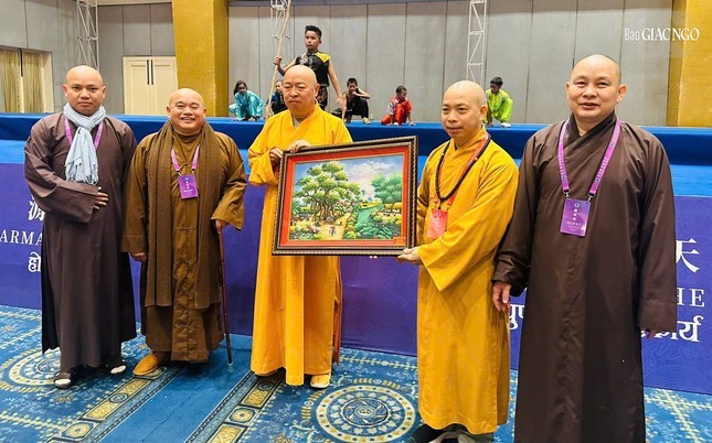 Đoàn đại biểu Giáo hội Phật giáo Việt Nam dự Hội nghị bàn tròn Phật giáo Đông Á và Đông Nam Á ảnh 6