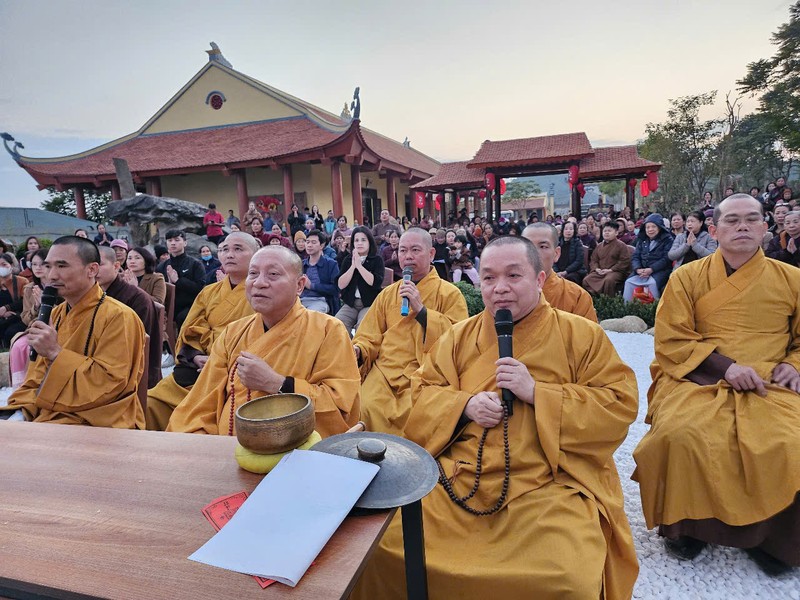 Tuyên Quang: Lễ an vị tôn tượng Bồ-tát Quán Thế Âm tại chùa Phú Lâm ảnh 1