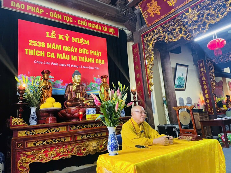 Chùa Liên Phái (Hà Nội) trao quà từ thiện nhân kỷ niệm ngày Đức Phật thành đạo ảnh 1