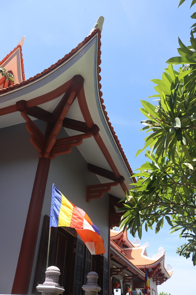 Khám phá chùa Hoa Quang Ni ở Nha Trang ảnh 4