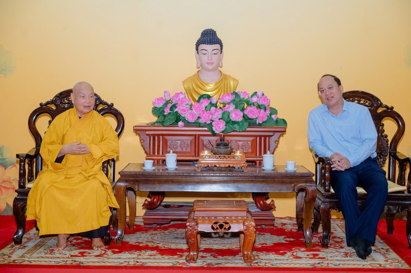 Trưởng lão Hòa thượng Thích Thiện Nhơn tiếp đoàn Tỉnh ủy tỉnh Cà Mau ảnh 2