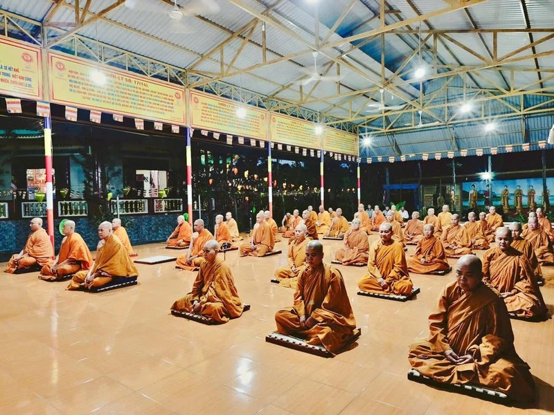 50 hành giả Tăng Ni tham gia khóa “Sống chung tu học” ảnh 2