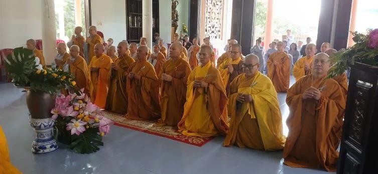 Tưởng niệm 62 năm ngày Bồ-tát Thích Quảng Đức vị pháp thiêu thân, tri ân chư Thánh tử đạo ảnh 1