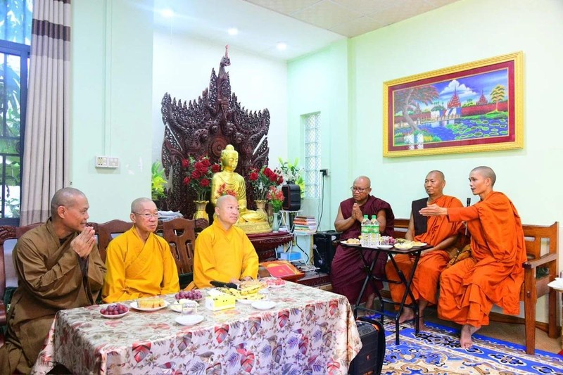 Đoàn Phật giáo Việt Nam thăm cơ sở tự viện đào tạo Tăng sĩ tại Mandalay ảnh 3