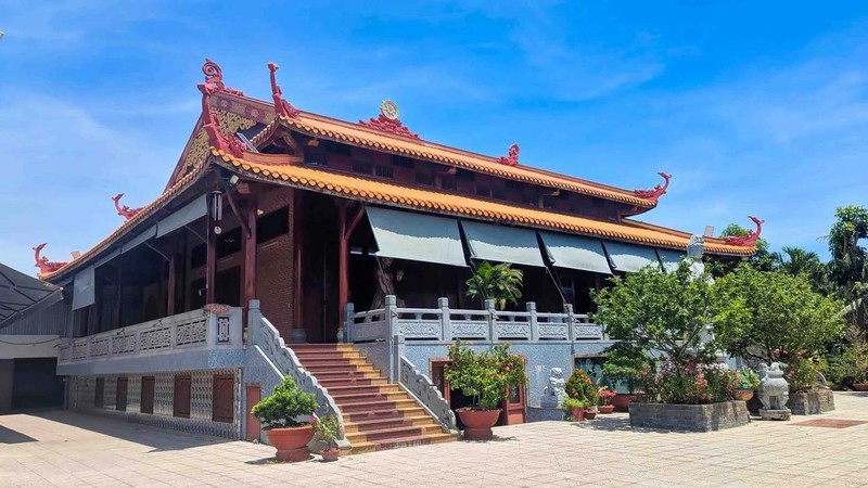 Ngôi cổ tự có cổng chùa được thiết kế với hình tượng Đế Thích độc đáo ảnh 3