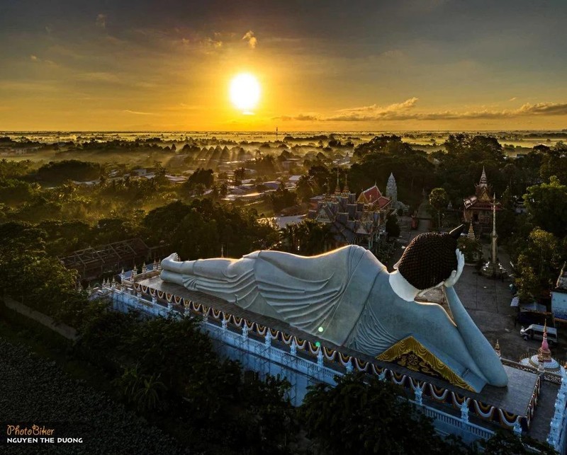 Chiêm ngưỡng tượng Phật nằm khổng lồ ở Sóc Trăng nhìn từ trên cao ảnh 4