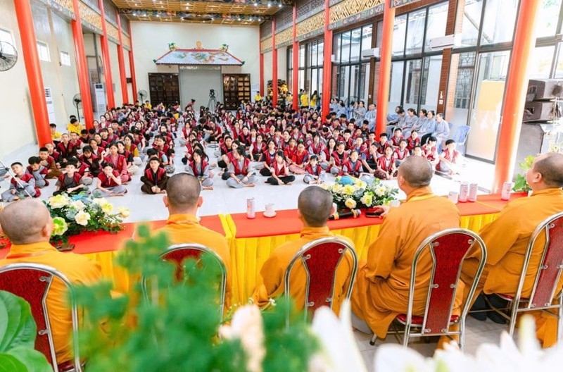 Thanh Hóa: Lễ bế mạc khóa tu "Phật ơi, con về rồi" lần thứ 3 tại chùa Thanh Hà ảnh 1