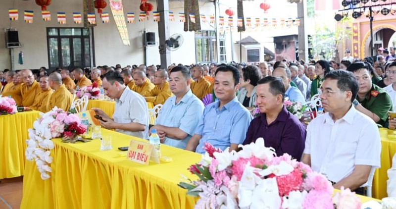 Trao quyết định chuẩn y nhân sự Ban Trị sự Phật giáo tỉnh Lào Cai và các ban chuyên môn ảnh 2