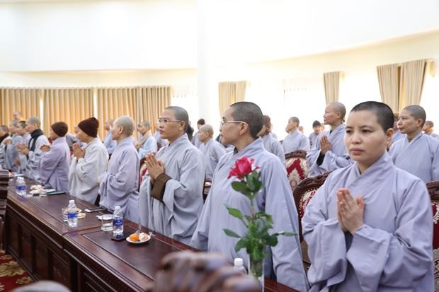 Tăng ni sinh Khóa V Học viện Phật giáo Việt Nam tri ân tại Hà Nội ảnh 17