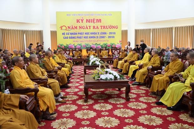 Tăng ni sinh Khóa V Học viện Phật giáo Việt Nam tri ân tại Hà Nội ảnh 49