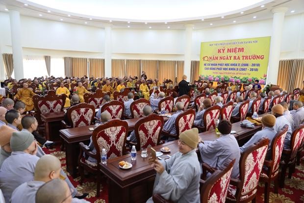 Tăng ni sinh Khóa V Học viện Phật giáo Việt Nam tri ân tại Hà Nội ảnh 58