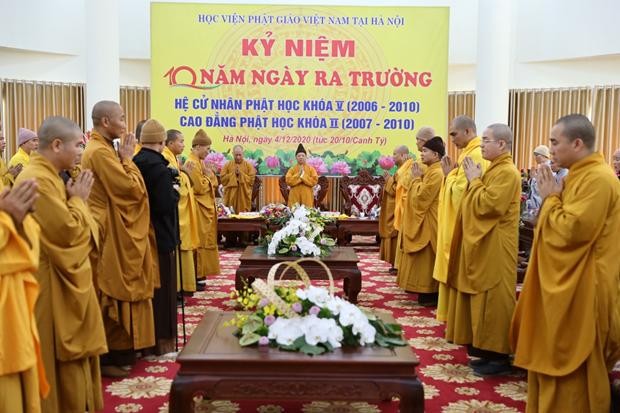 Tăng ni sinh Khóa V Học viện Phật giáo Việt Nam tri ân tại Hà Nội ảnh 61